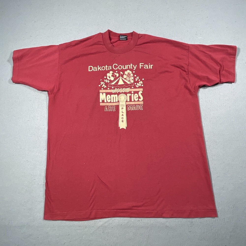 Vintage Dakota County Fair Men XXL Red Graphic Tee Vintage 90s Streetwear